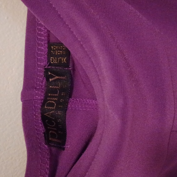 Poncho top with matching pants - Picture 2 of 4